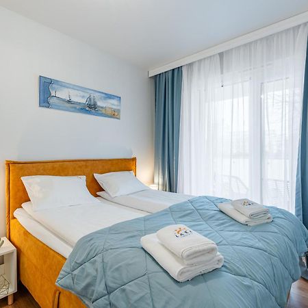 Laba Kolobrzeg Apartamenty Kollataja Z Parkingiem Εξωτερικό φωτογραφία