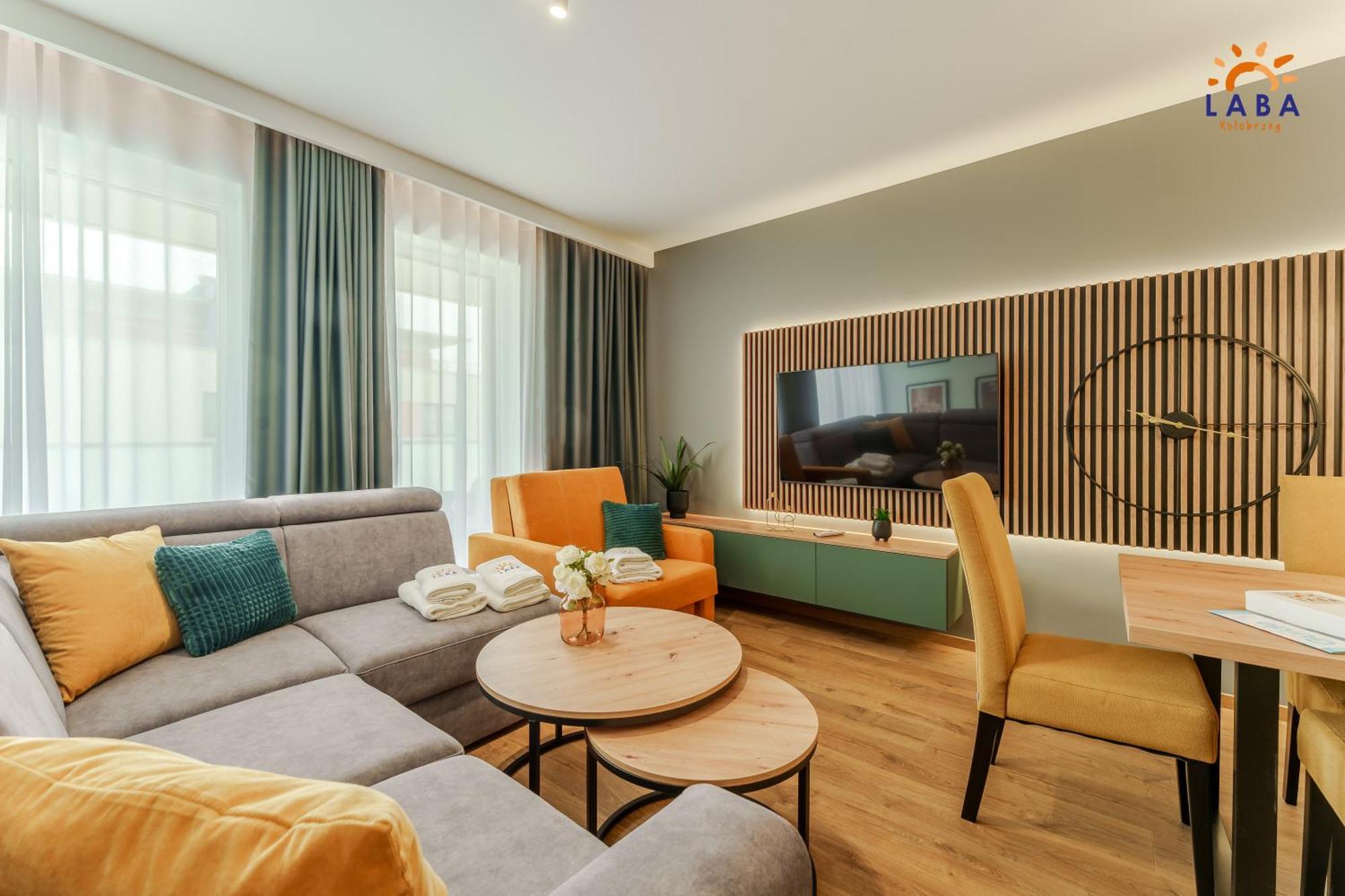 Laba Kolobrzeg Apartamenty Kollataja Z Parkingiem Εξωτερικό φωτογραφία
