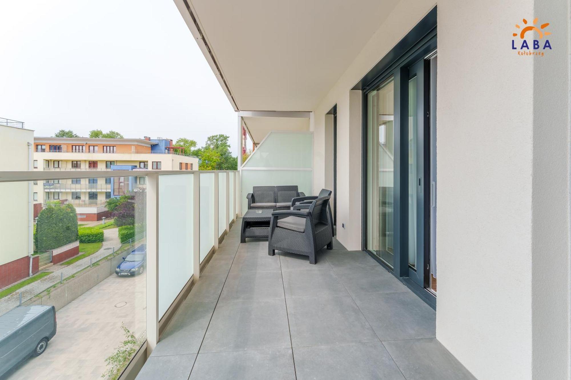 Laba Kolobrzeg Apartamenty Kollataja Z Parkingiem Εξωτερικό φωτογραφία