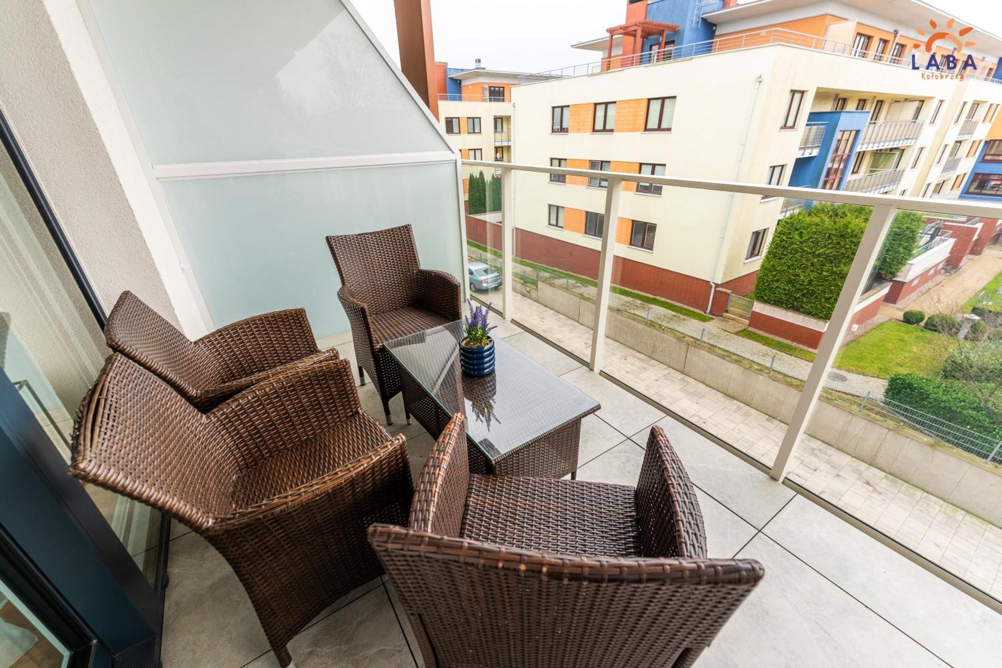 Laba Kolobrzeg Apartamenty Kollataja Z Parkingiem Εξωτερικό φωτογραφία