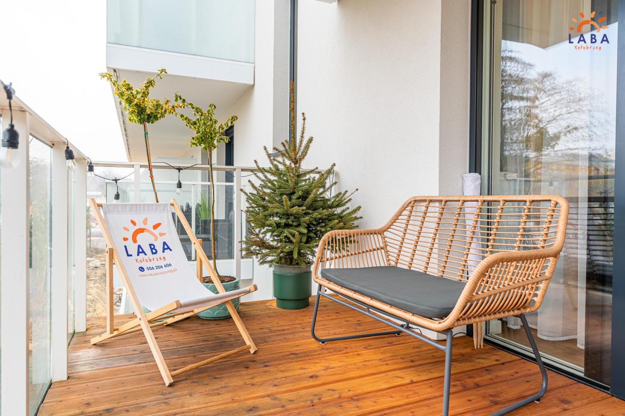 Laba Kolobrzeg Apartamenty Kollataja Z Parkingiem Εξωτερικό φωτογραφία